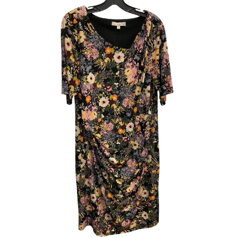Friends and Family Sale Dress Casual Midi By Clothes Mentor In Floral Print, Size: 1x Friends and Family Sale Dress Casual Midi By Clothes Mentor In Floral Print, Size: 1x