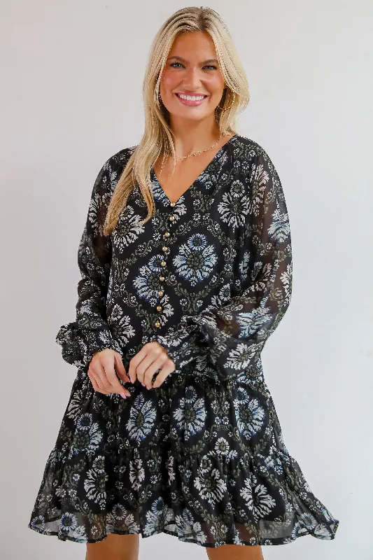 Discount Extravaganza Set To Charm Black Floral Mini Dress