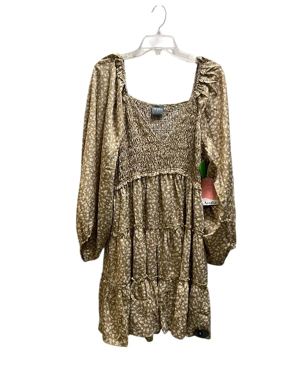 Stock Clearance Dress Casual Short By Clothes Mentor In Tan, Size: 1x