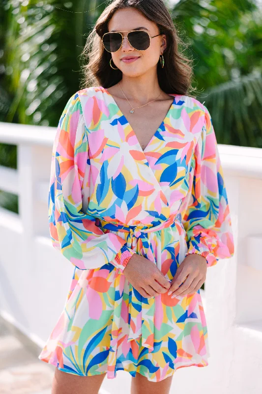 Hurry In Bold Views Pink Abstract Dress