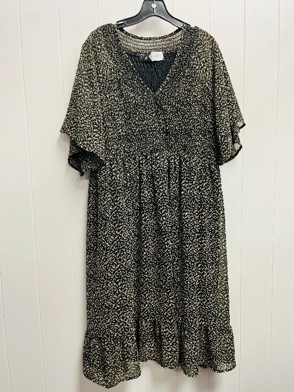 While Supplies Last Dress Casual Short By piper & scoot In Black & Cream, Size: Xxl