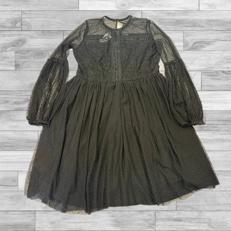Low Prices Dress Casual Short By Disney Store In Black, Size: Xl