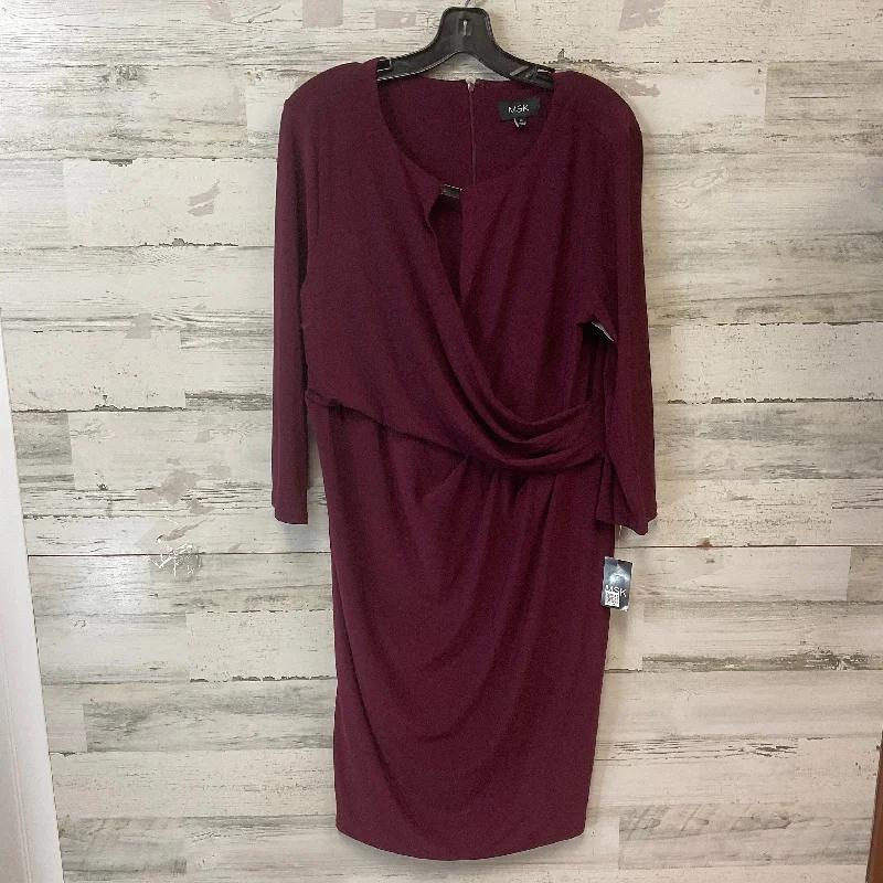 Major Savings Dress Party Short By Msk In Maroon, Size: Xl