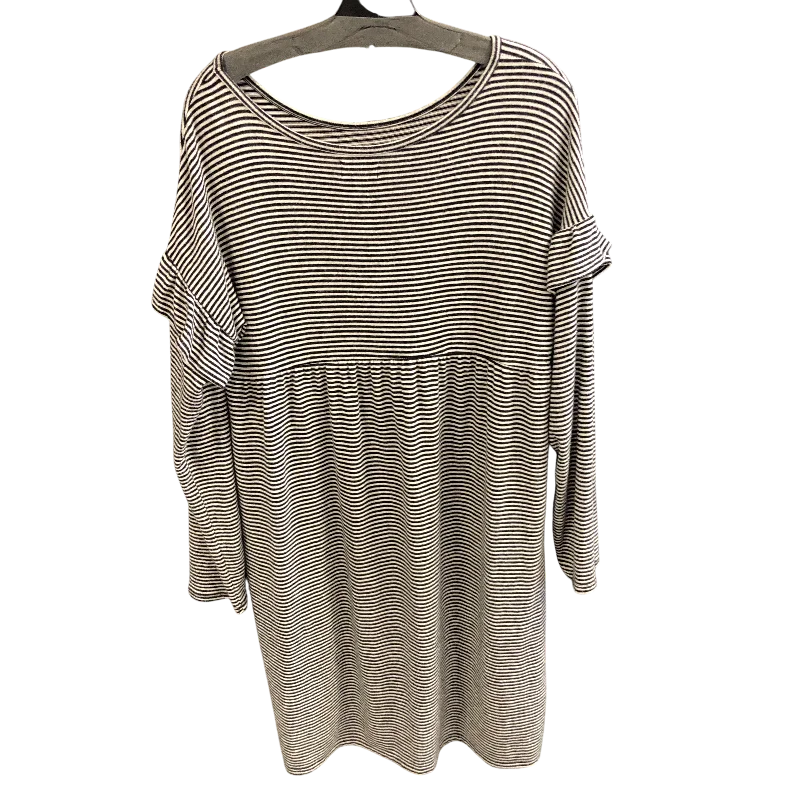 Limited Time Dress Casual Short By Old Navy In Striped Pattern, Size: 2x