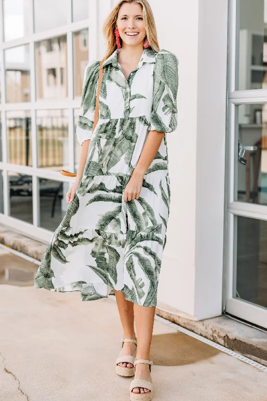 Special Buy Show Your Heart Green Palm Print Midi Dress