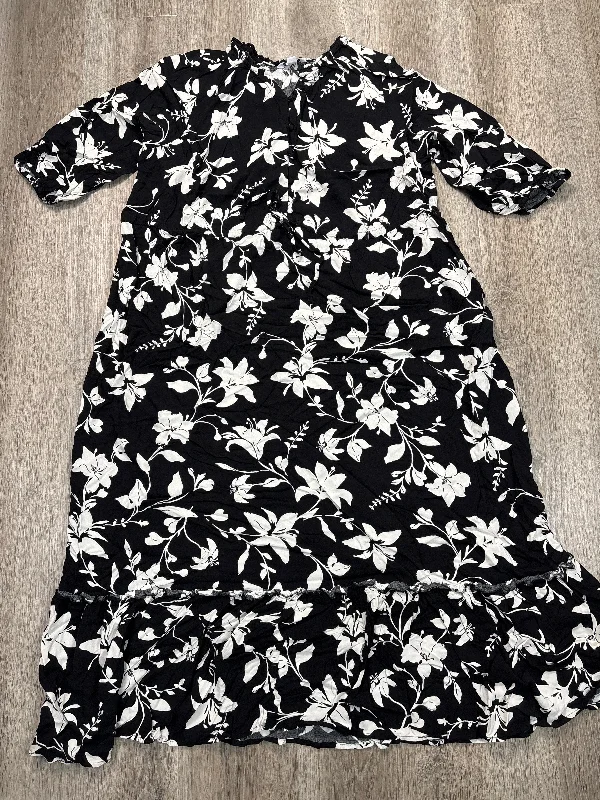 Deal Alert Dress Casual Maxi By Croft And Barrow In Black & White, Size: 2x