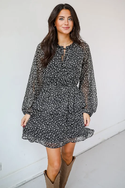 Can't Miss Sensationally Impressive Black Mini Dress