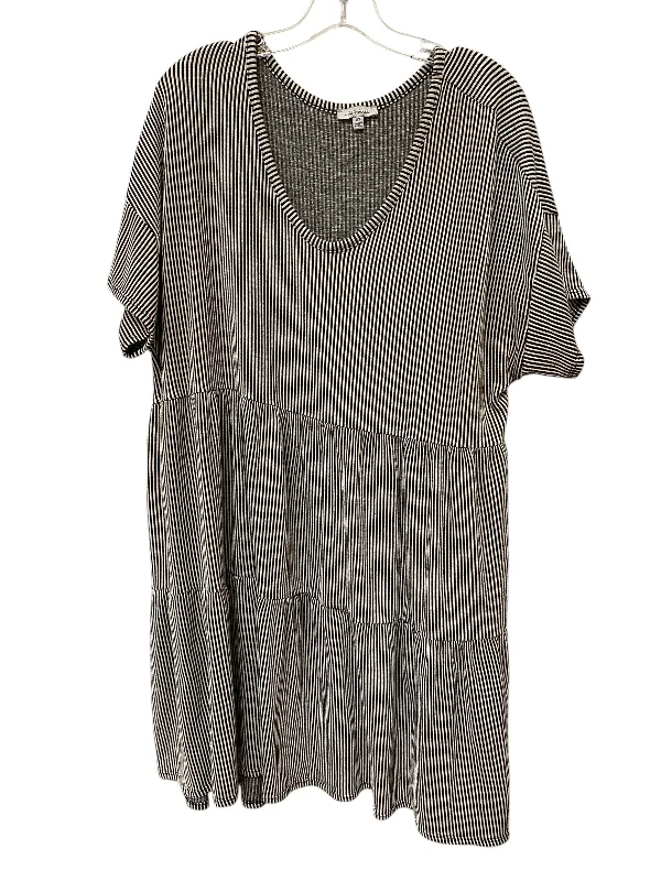Don't Wait Dress Casual Short By White Birch In Black & White, Size: 3x